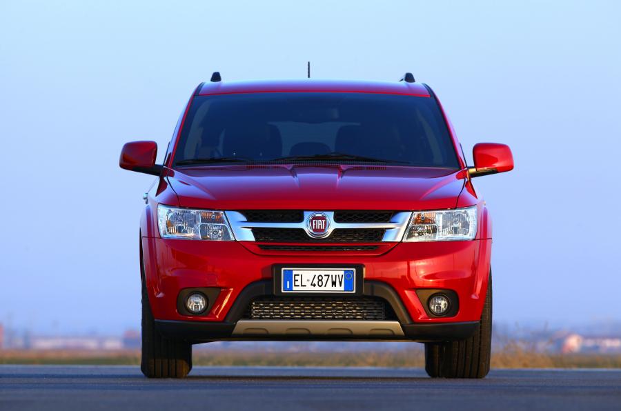  Fiat Freemont AWD 2012 года  (фото 30 из 51)